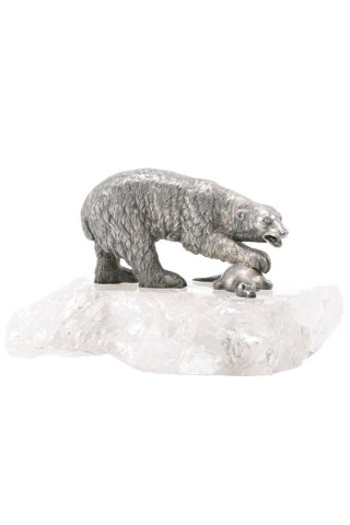 Грачев статуэтка «Белый медведь с тюленем» 1917 .