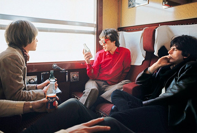 Книга фотографий The Rolling Stones где заказать альбом издательства Taschen | Vogue