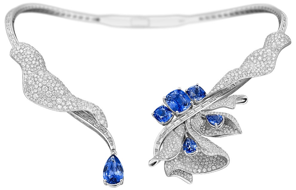 Колье Breguet из коллекции Les Volants de la Reine с бриллиантами и сапфирами | Vogue