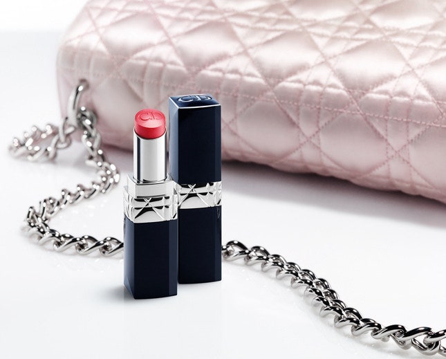 Rouge Dior Lip Balm оттеночный бальзам для губ с кристальным маслом | Vogue