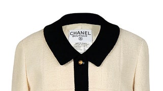 Жакеты Chanel в Vintage Voyage винтажная одежда 60х и 90х в бутике | Vogue