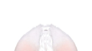 Модные шапки шарфы и перчатки от Dolce Gabbana Balenciaga Miu Miu Acne Marni | Vogue