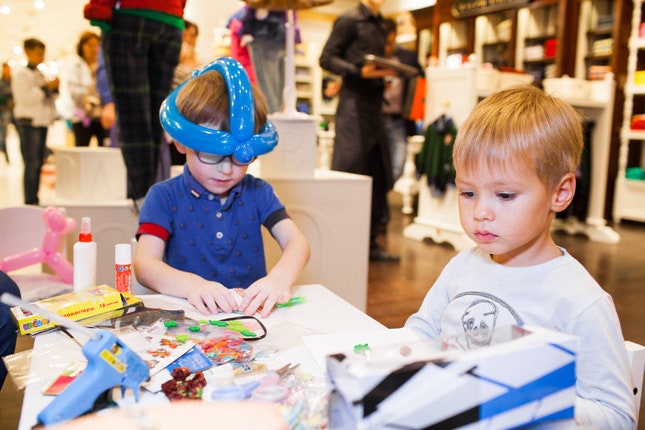 Ralph Lauren организовал в ЦУМе детский благотворительный праздник | Vogue