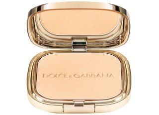 Пудра Perfect Veil 01 2 542 руб. Dolce  Gabbana Make Up.