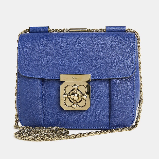 Модные дизайнерские сумки в синефиолетовой гамме в ЦУМе | Vogue