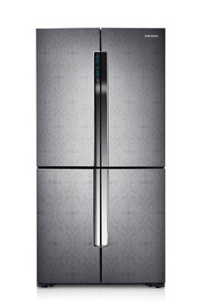 Холодильник Samsung Romanee Conti с лазерной гравировкой в духе венецианских узоров | Vogue