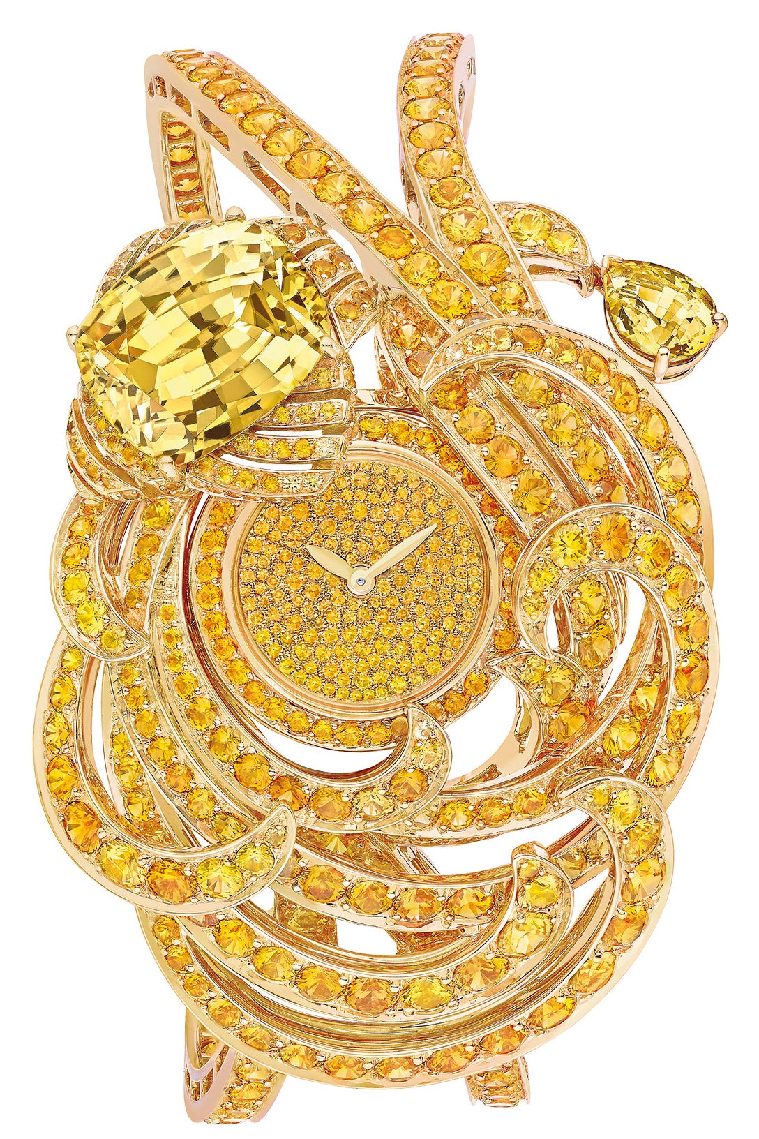 Часы Chaumet в парюрах коллекции Lumières dEau посвященной воде во всех ее проявлениях | Vogue