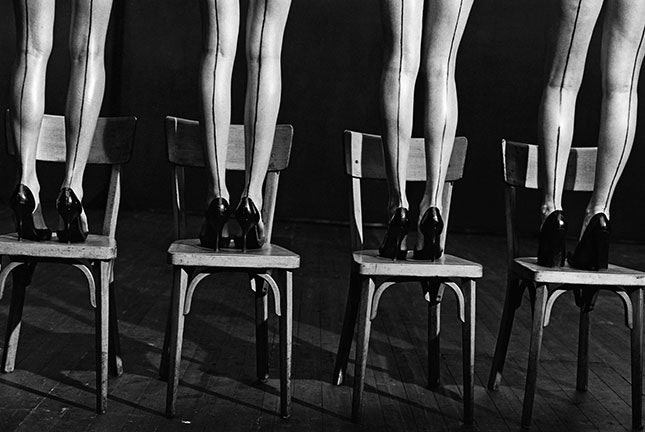 Выставка чернобелых фото Питера Линдебрга открылась в Gagosian Gallery в Париже | Vogue