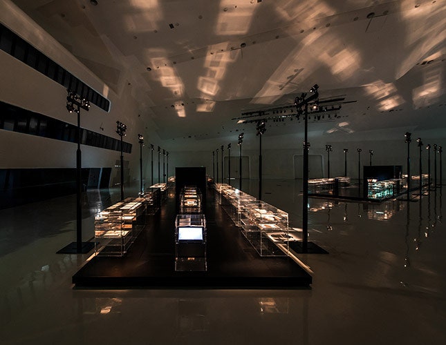 Фото с открытия выставки Culture Chanel — The Sense of Places в Сеуле | Vogue