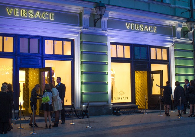 Открытие бутика Versace в Столешниковом переулке в Москве фото гостей вечеринки | Vogue