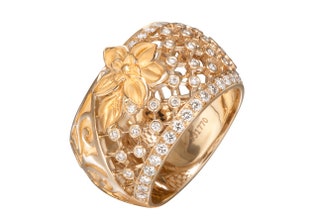Кольцо из желтого золота с бриллиантами коллекция Sierpes.