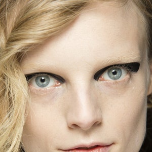 Гид по макияжу: показ Dries Van Noten
