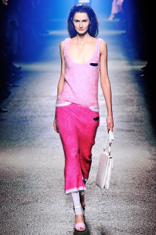 Розовый любимый цвет обоих дизайнеров ndash основной лейтмотив новой коллекции.