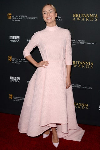 Суки Уотерхаус в Emilia Wickstead.