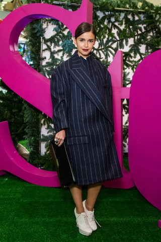 Мирослава Дума в пальто Stella McCartney.