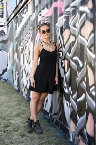 April Pilling дизайнер одежды все mdash Topshop сумка Zara и украшения подарок бабушки.