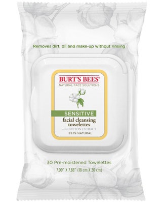 Влажные салфетки для чувствительной кожи Facial Cleansing Towelettes Burts Bees.