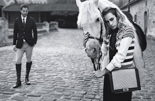Элис Деллал в рекламной кампании Chanel Boy.