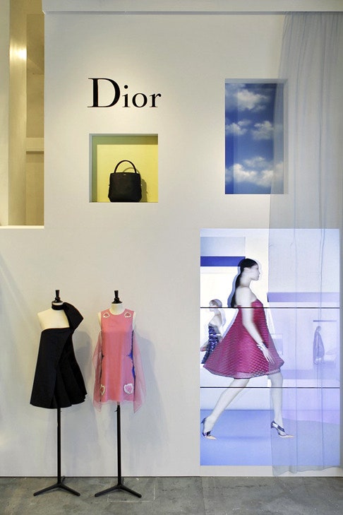 Dior открывает серию popup бутиков по всему миру