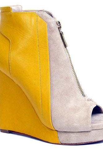 Первая коллекция обуви 10 Crosby Derek Lam
