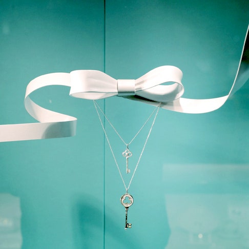 Tiffany & Co откроет магазин на Елисейских полях