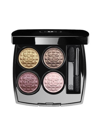Четырехцветные тени Chanel.