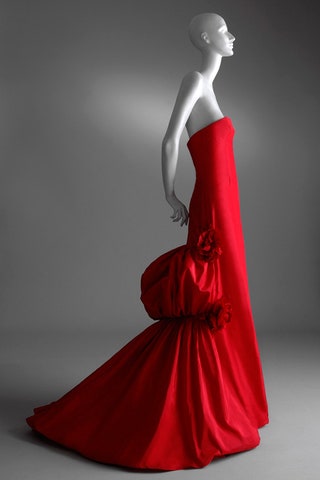 Платье Valentino Couture Collection.
