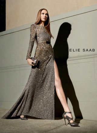 Карли Клосс в рекламной кампании Elie Saab. Фотограф Глен Люкфорд.