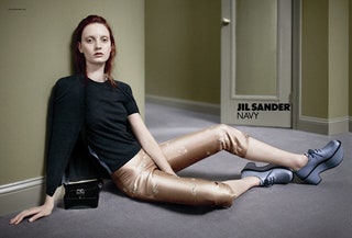 Рекламная кампания Jil Sander Navy осеньзима 201213. Фотограф Дэниел Джексон.
