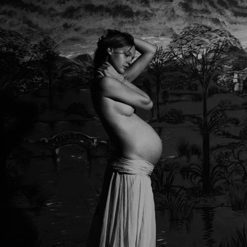 Первая фотография беременной Саши Пивоваровой