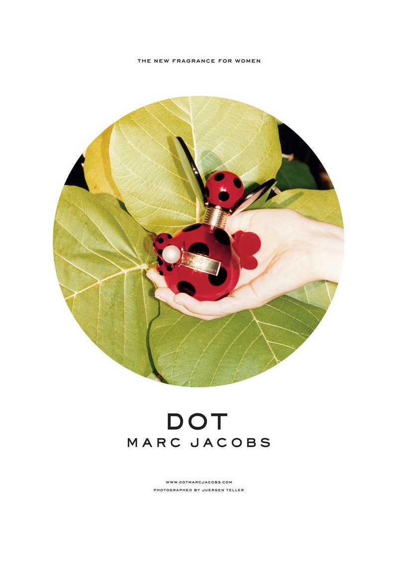 Коди Янг в рекламной кампании аромата Marc Jacobs Dot