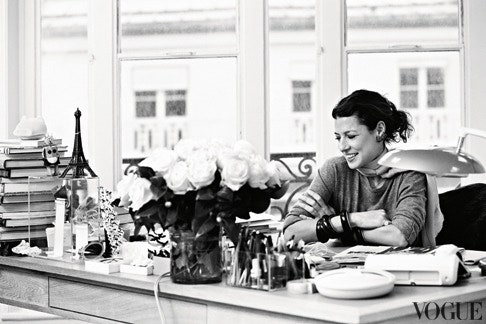Камий Мисели интервью и фото с дизайнером аксессуаров Dior | VOGUE