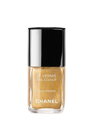 Лак Le Vernis оттенок Gold Fingers Chanel.