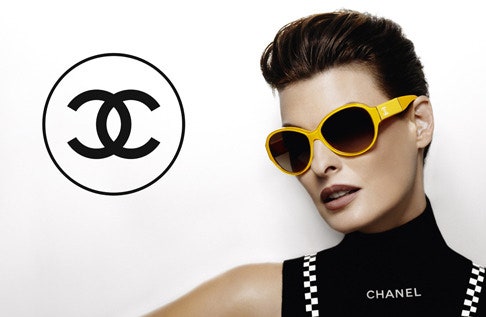 Линда Евангелиста в кампании очков Chanel