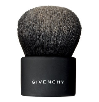 Кисть Kabuki 2 159 руб. Givenchy.