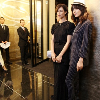 Элиза Седнауи, Ирина Лазаряну и другие на открытии бутика Chanel в Париже