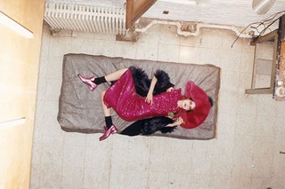 Рекламная кампания Marc Jacobs осеньзима 201213. Фотограф Юрген Теллер.