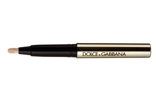 Маскирующее средство Perfect Finish Concealer 2 1 500 руб. Dolce  Gabbana Make Up.