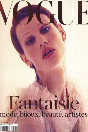Первый и последний обложки французского Vogue