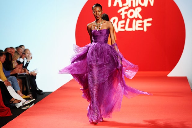 Канны 2011 показ Fashion For Relief