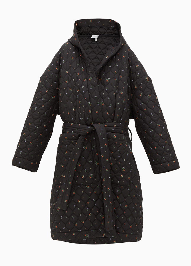 Vetements 73395 рублей matchesfashion.com