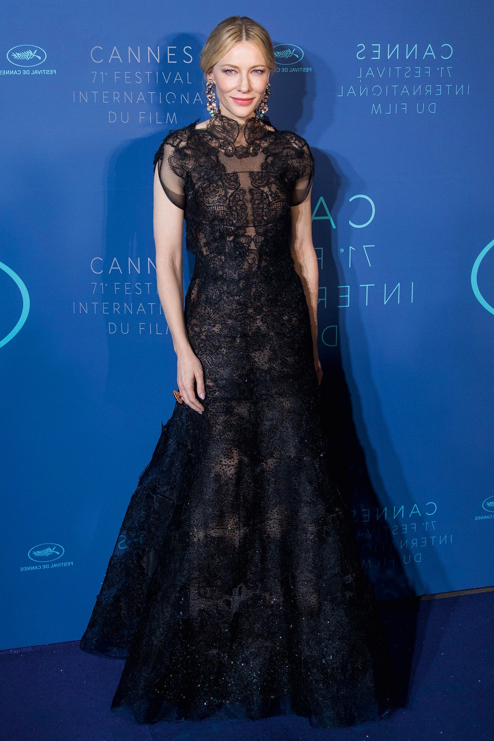 Кейт Бланшетт в Armani Priv на Каннском кинофестивале 2018