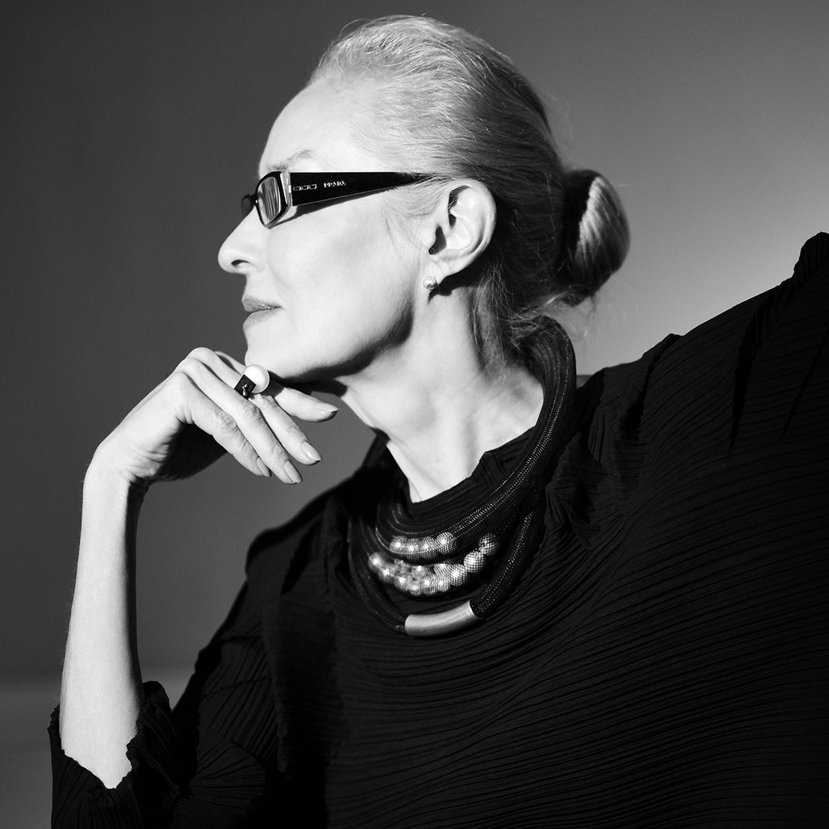 Ольга Свиблова, Александр Гудков и другие в проекте Саши Гусова для Still Beauty Space