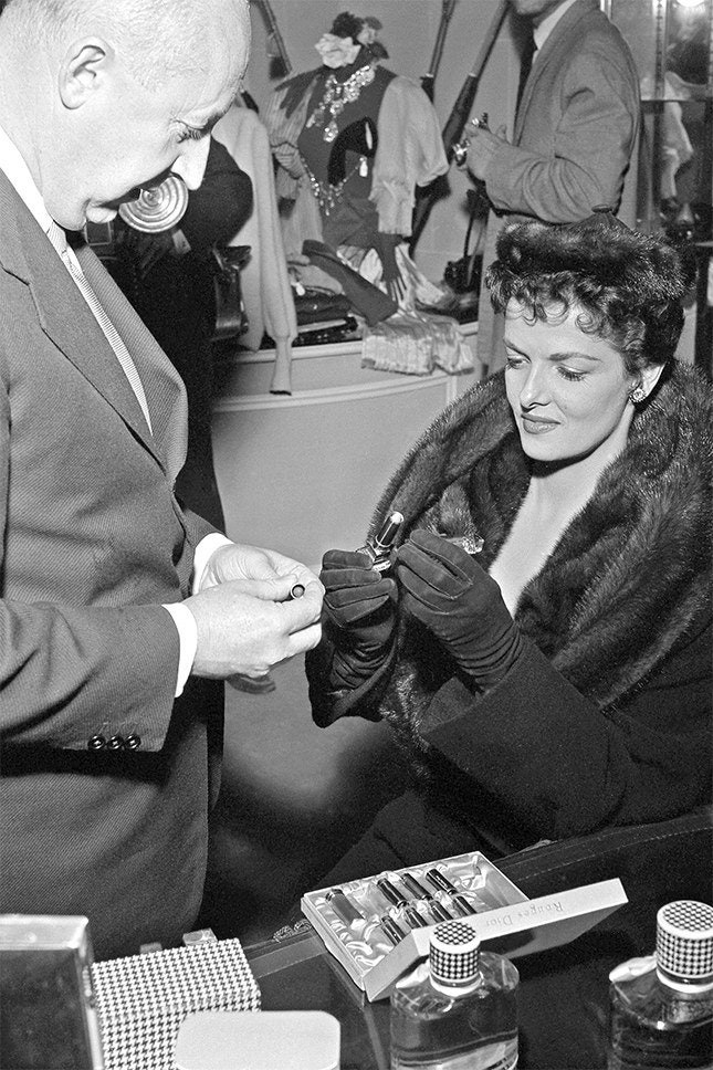Кристиан Диор и Джейн Расселл 1955