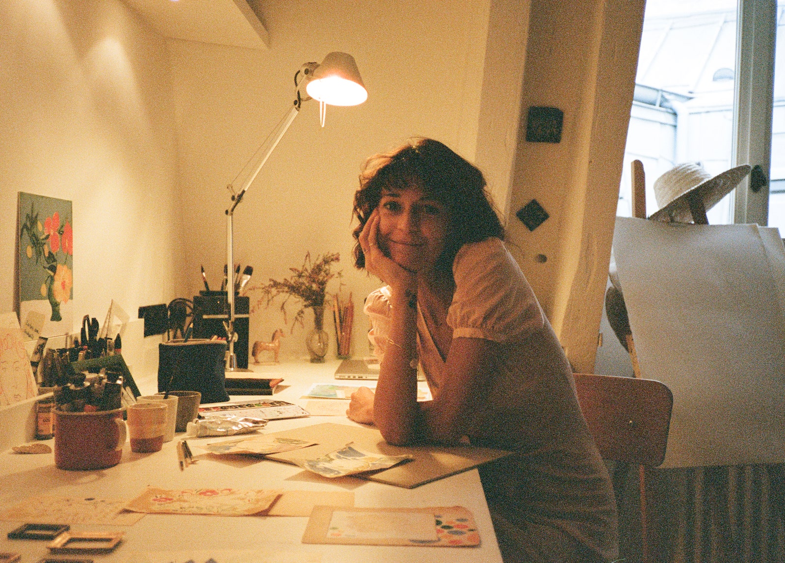 Нина Колчицкая в своей студии