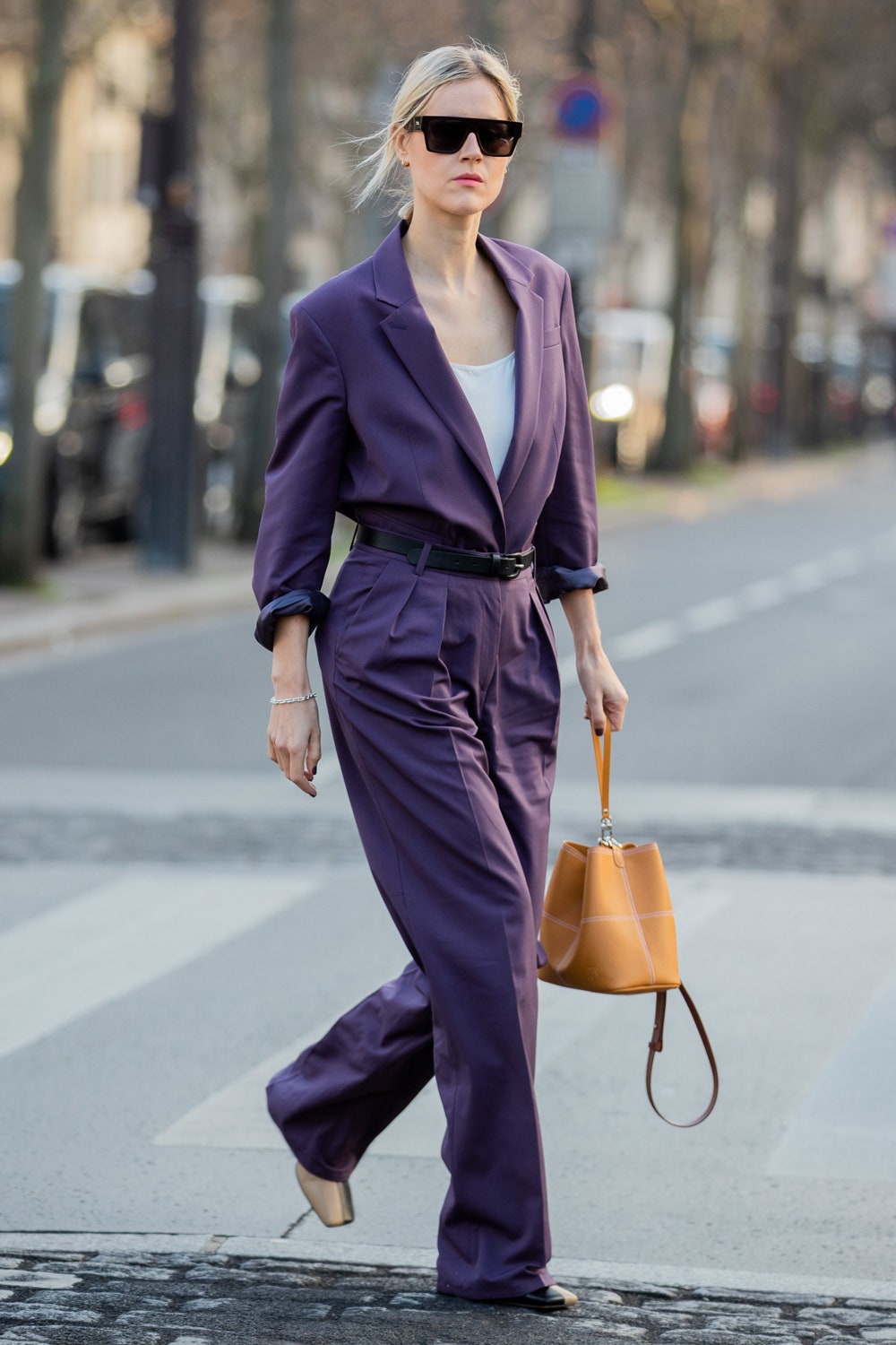 Линда Тол на Неделе Высокой моды в Париже июль 2019