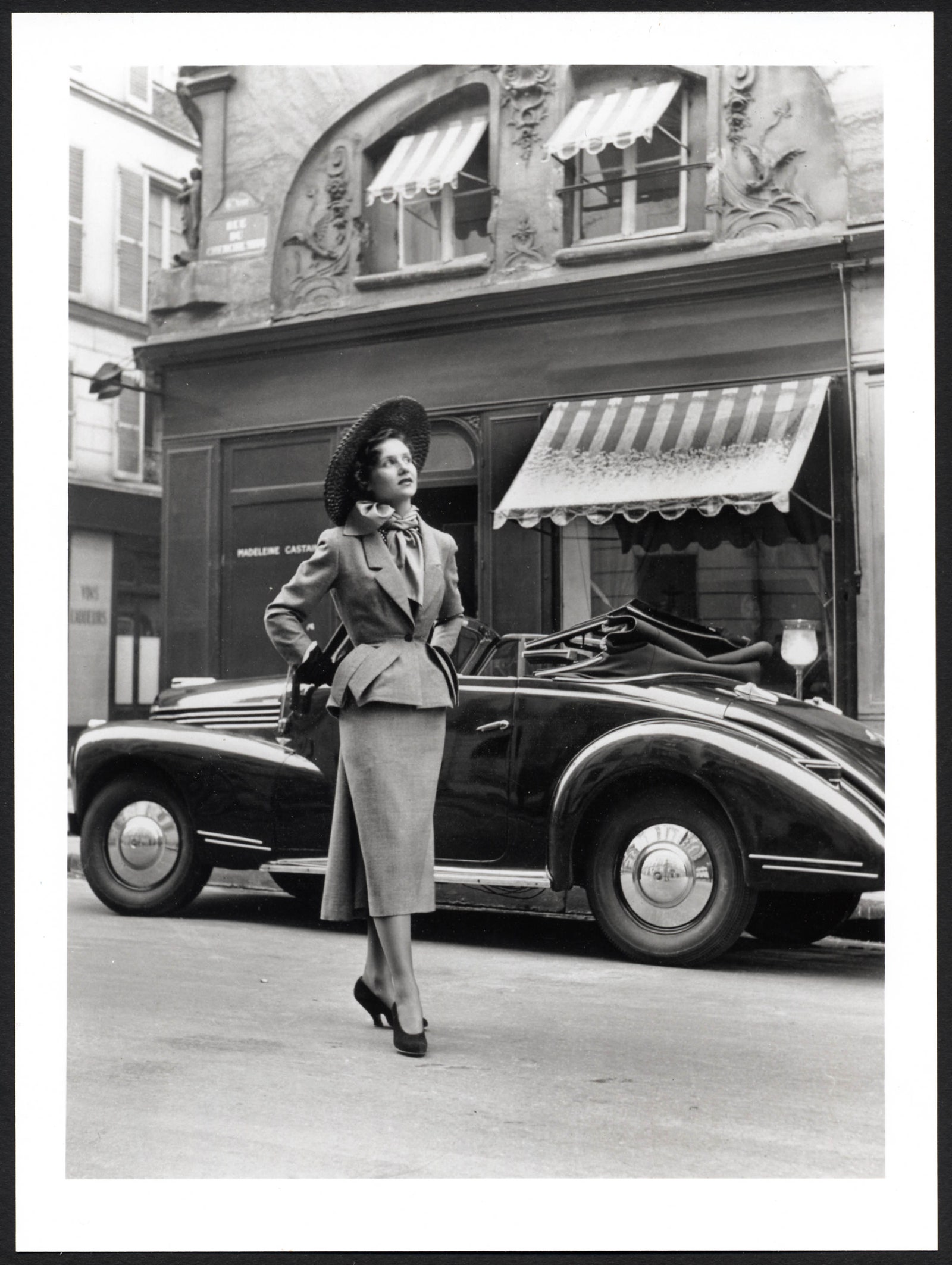 Модель Avenue Hoche Dior Сouture весналето 1949