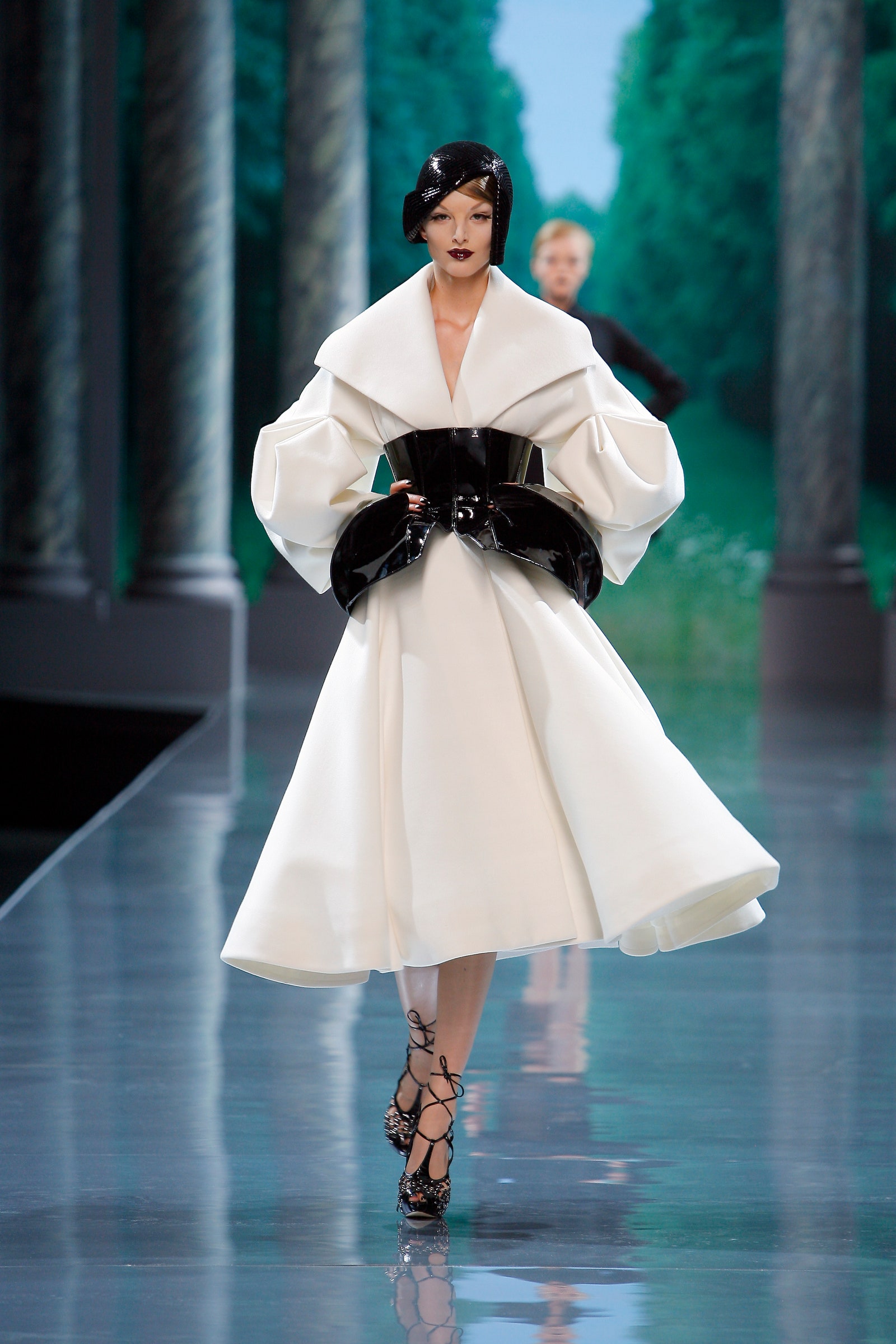 Джон Гальяно. Dior Couture осеньзима 2009