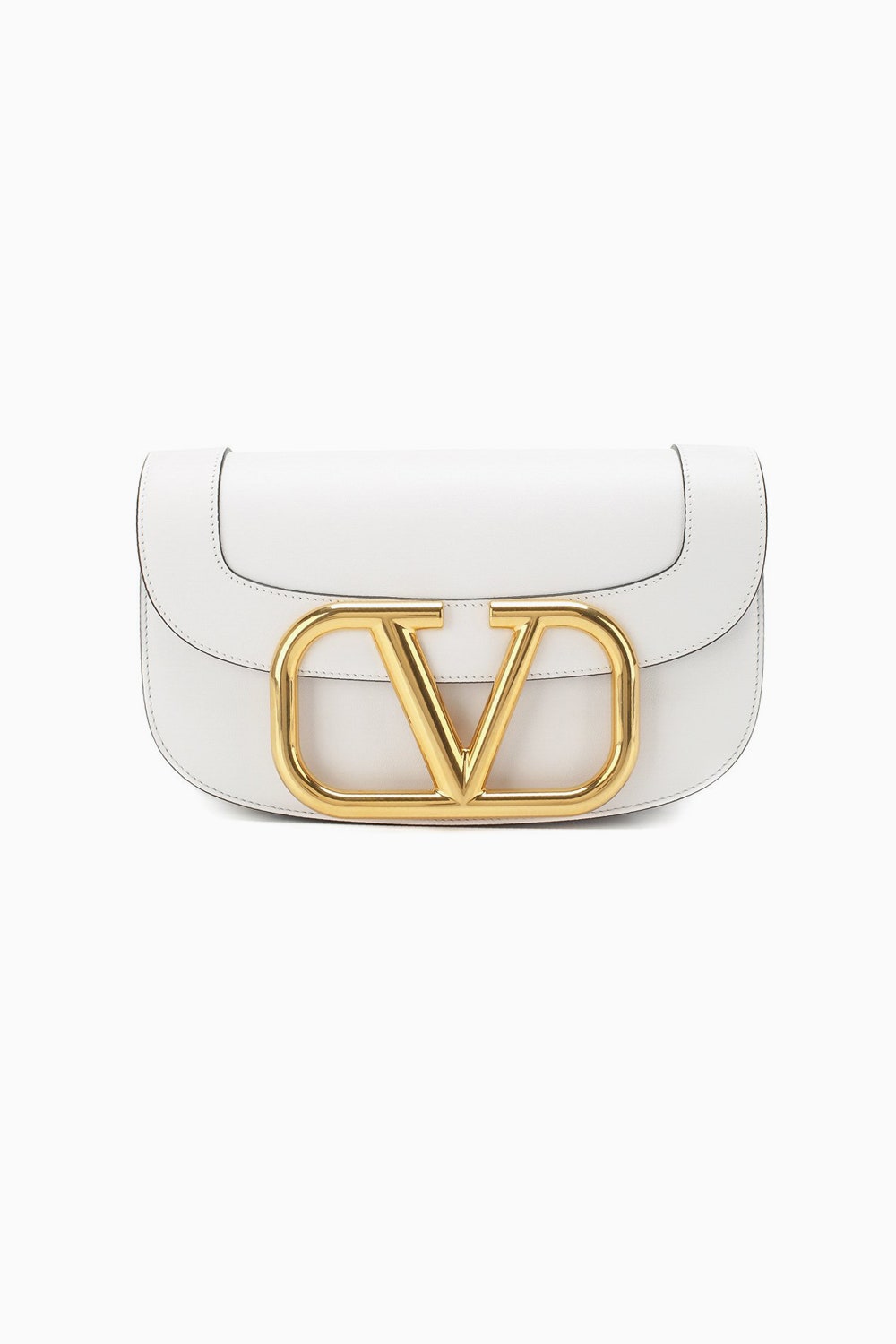 Все вещи из «белой» коллекции Valentino уже можно купить в ЦУМе