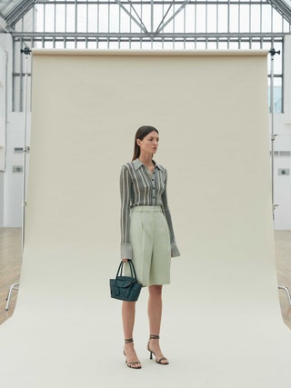 Кардиган M Missoni шорты Acne Studios сумка Bottega Veneta босоножки Aquazzura